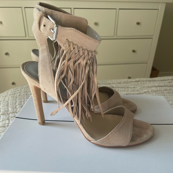 Dolce Vita Tassel Heels in Suede Natural - Picture 3 of 6